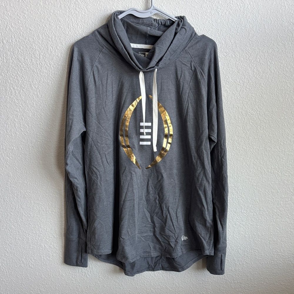 NEW ERA Women's Grey NCAA Football Cowl Neck Pullover size Large